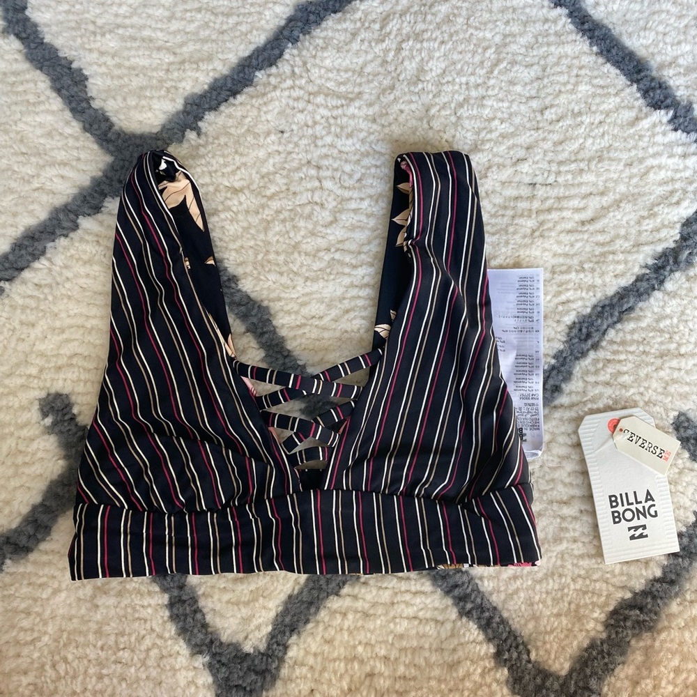 NWT Billabong swim top